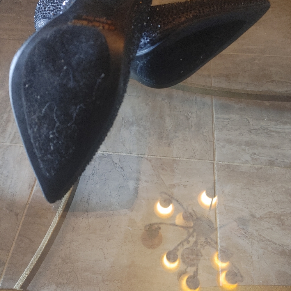 Ladies heels - Picture 4 of 4